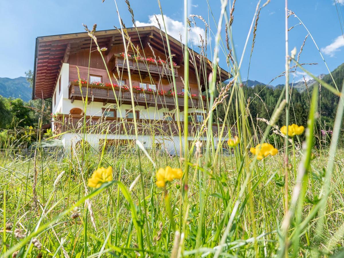 Haus Marianne Apartamento Sankt Jakob in Defereggen Exterior foto