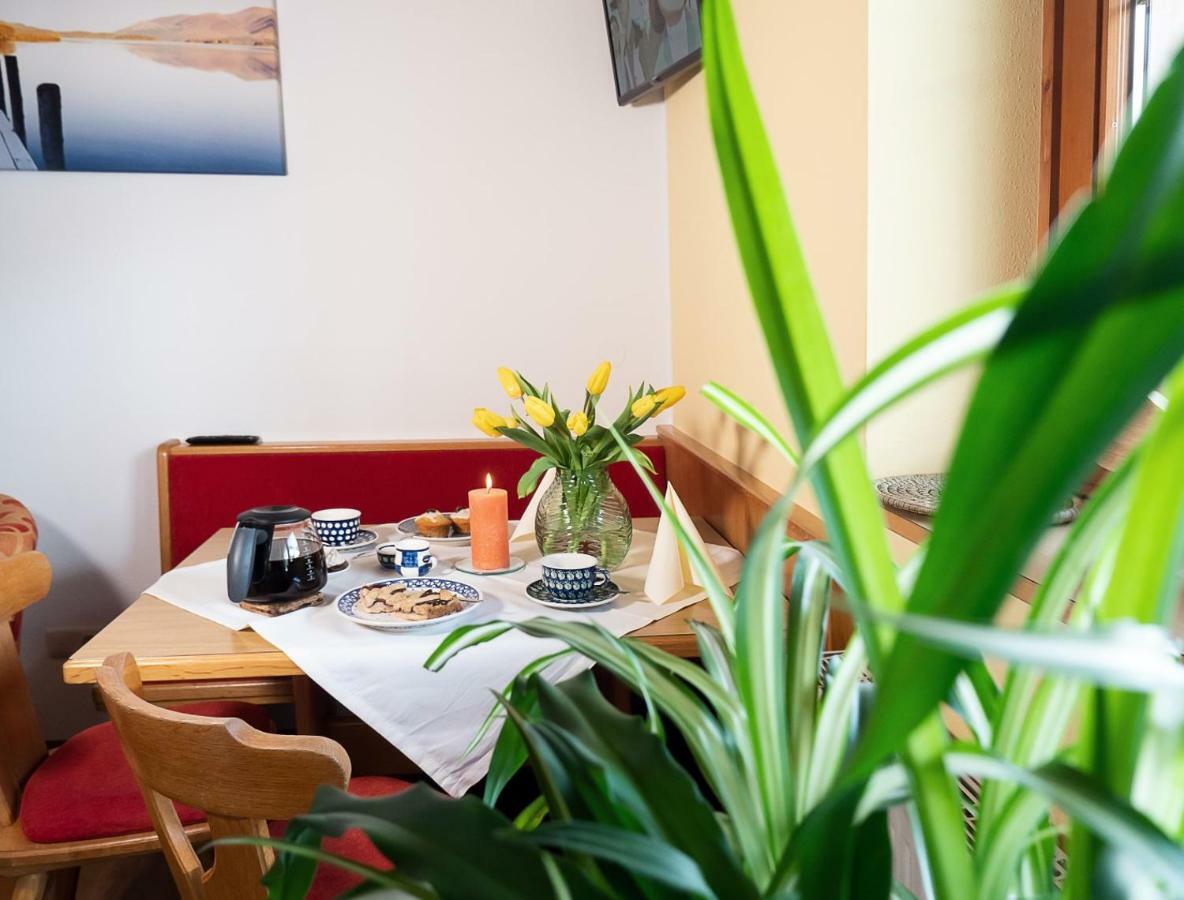 Haus Marianne Apartamento Sankt Jakob in Defereggen Exterior foto