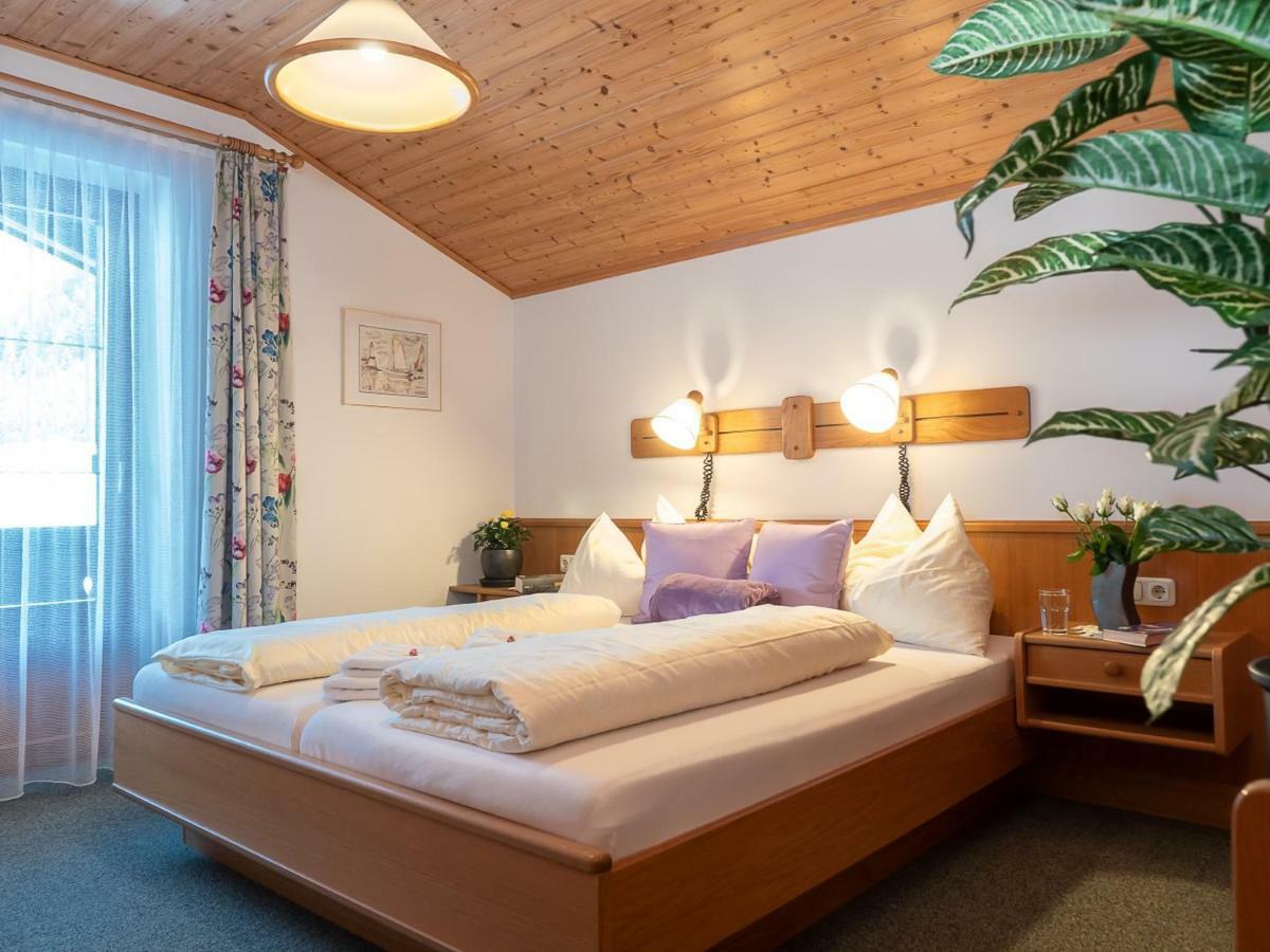 Haus Marianne Apartamento Sankt Jakob in Defereggen Exterior foto