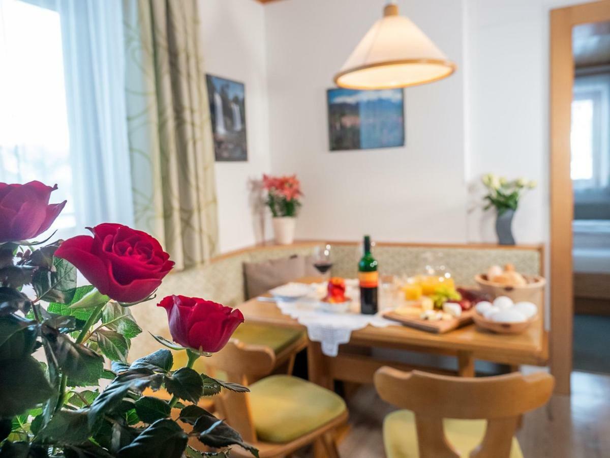 Haus Marianne Apartamento Sankt Jakob in Defereggen Exterior foto
